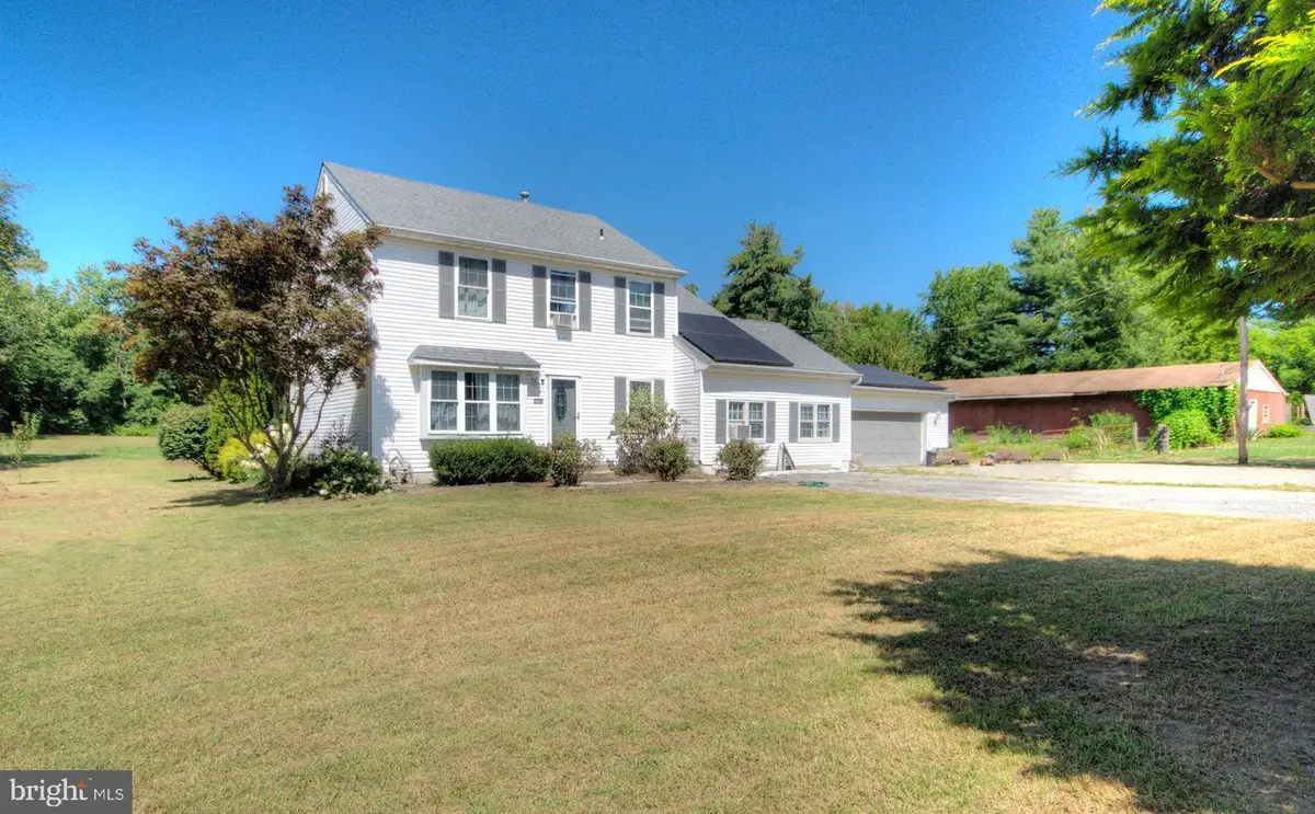 102 Pennsville Pedricktown Rd, Pedricktown, NJ 08067 - Image #1