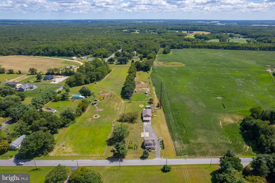 111 N Golfwood Ave, Carneys Point, NJ 08069 - Image #2