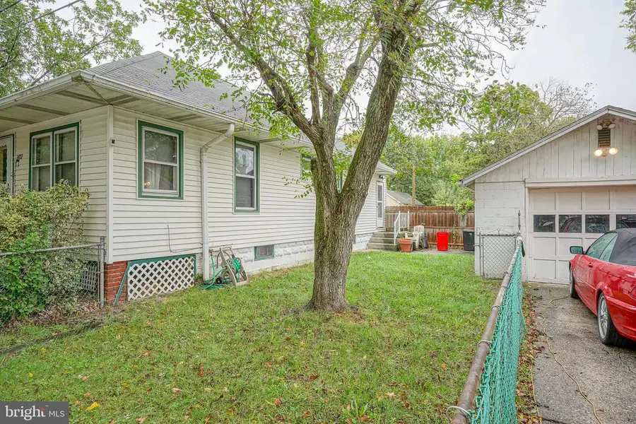 102 Delaware Ave #front, Penns Grove, NJ 08069 - Image #3