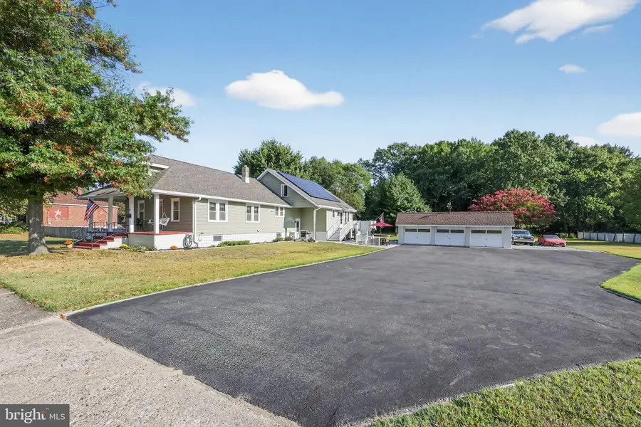 60 E Pittsfield St, Pennsville, NJ 08070 - Image #3
