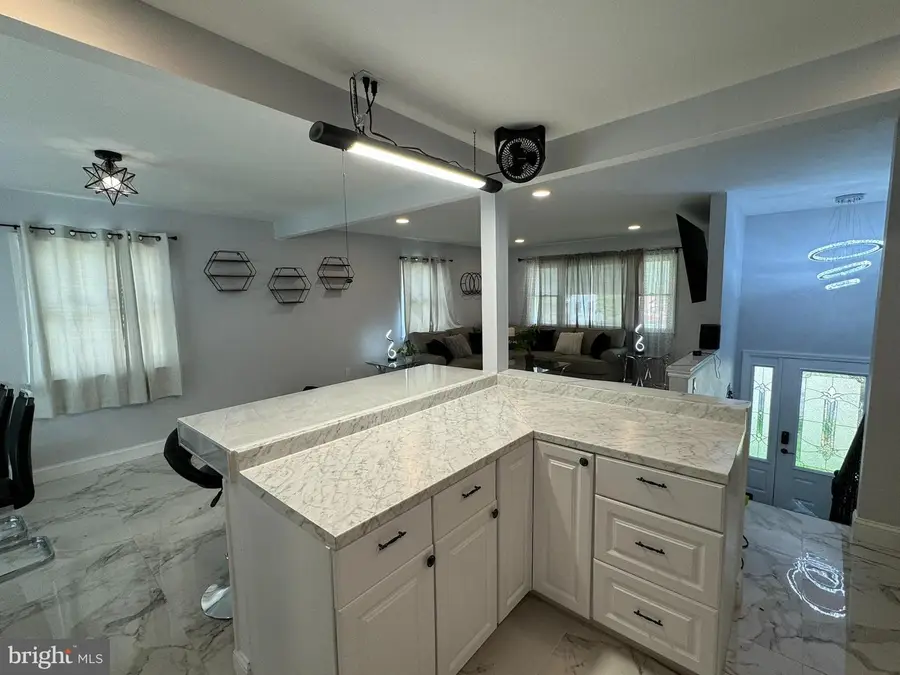 49 Delaware Drive, Penns Grove, NJ 08069 - Image #3