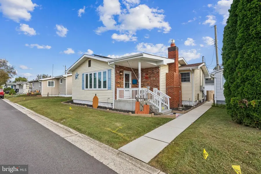 327 Lafayette Rd, Carneys Point, NJ 08069 - Image #3