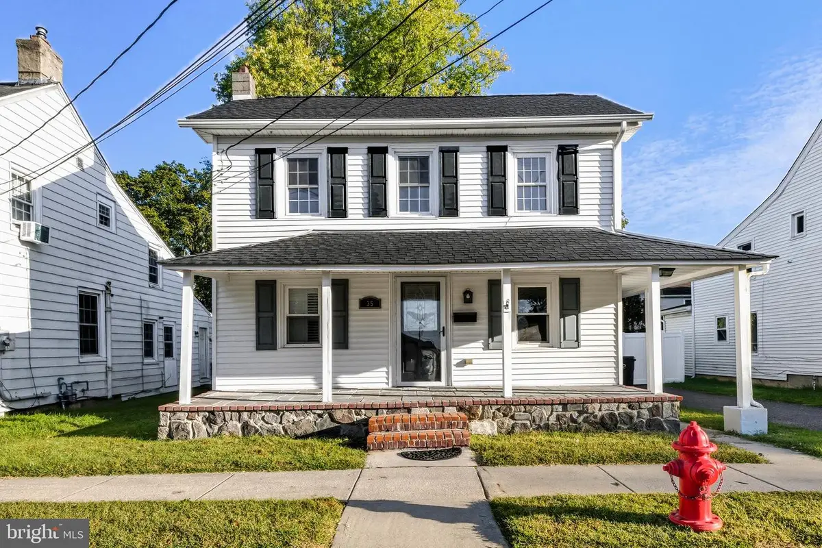 35 Green St, Woodstown, NJ 08098 - Image #1