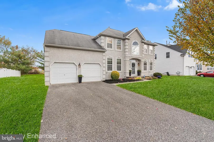 19 Howard St, Carneys Point, NJ 08069 - #2