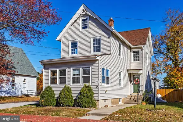 56 Main St, HANCOCKS BRIDGE, NJ 08038