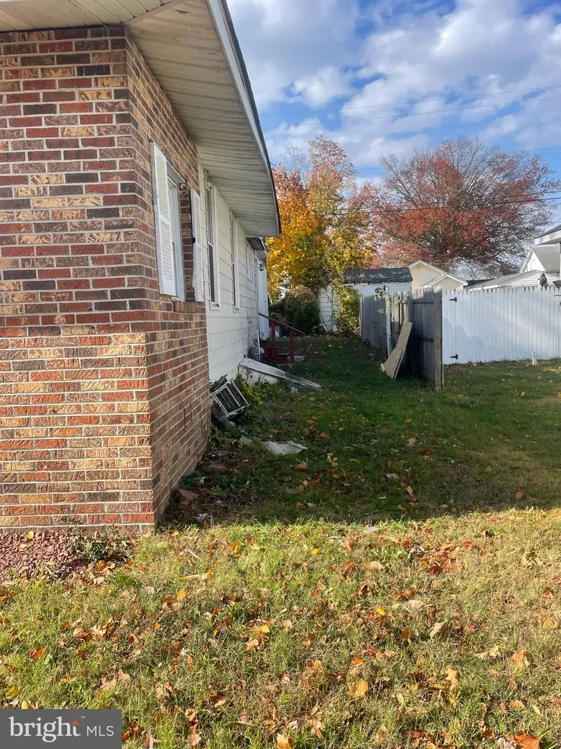 272 Johnson St, Carneys Point, NJ 08069 - Image #3