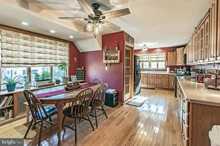 609 Hawks Bridge Road, Carneys Point, NJ 08069 - Image #2