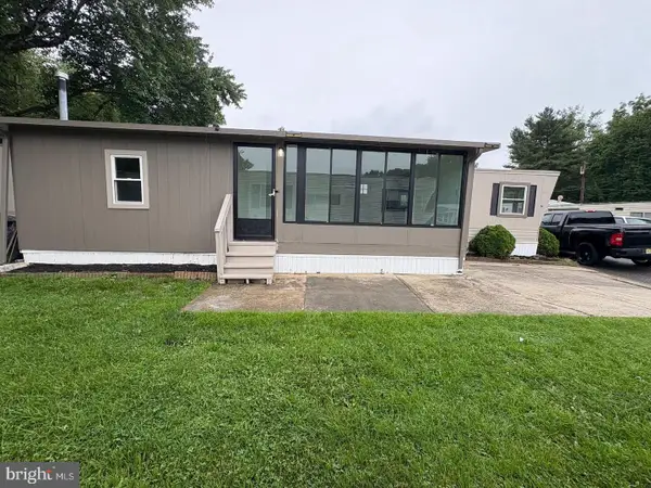 1 Victory Ave #74, PENNSVILLE, NJ 08070