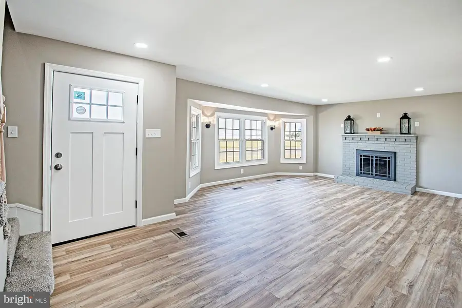 96 Riviera Dr, Pennsville, NJ 08070 - Image #3