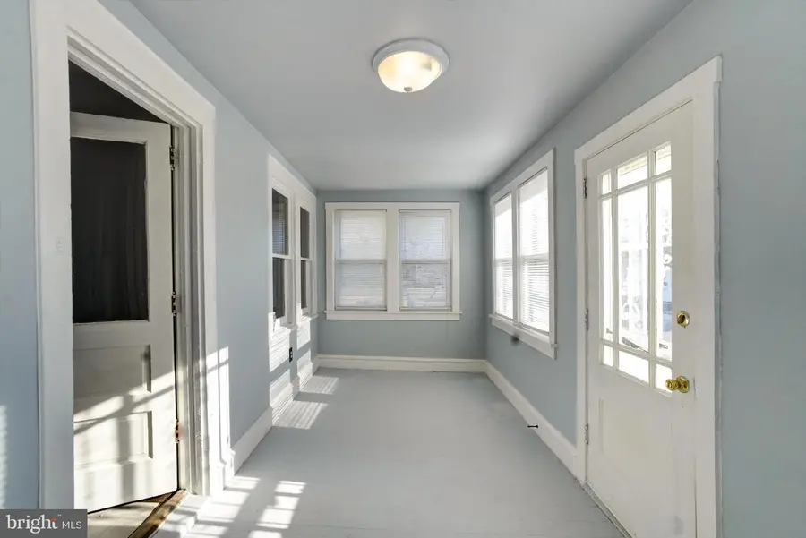 15 E Griffith St, Penns Grove, NJ 08069 - Image #2