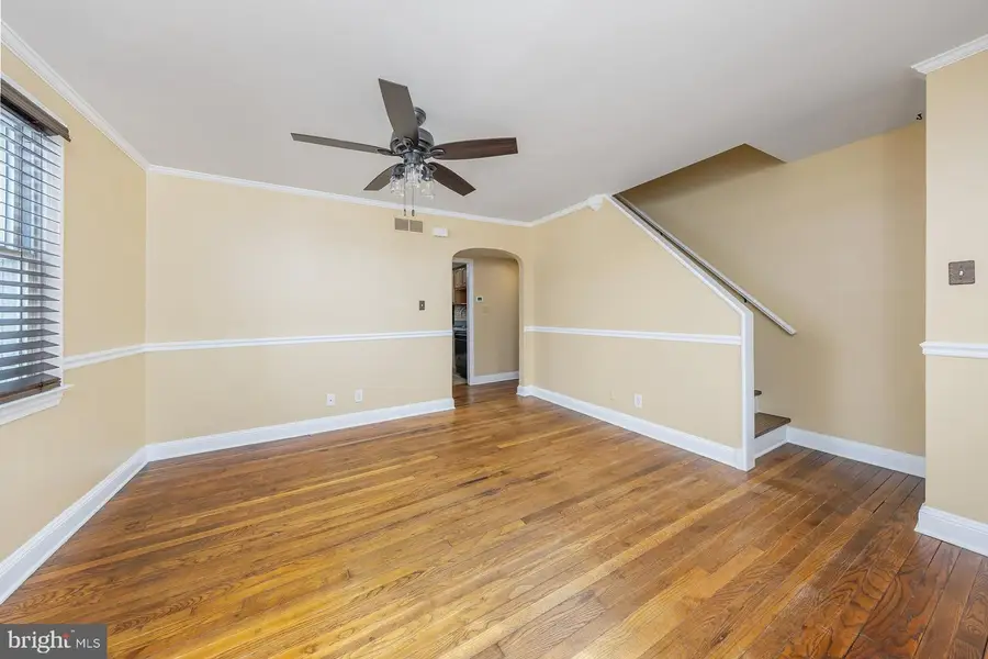 411 Ives Ave, Carneys Point, NJ 08069 - #3