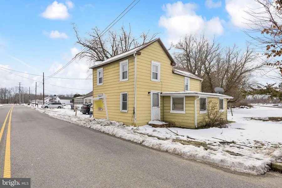 371 Bailey St, Woodstown, NJ 08098 - #3