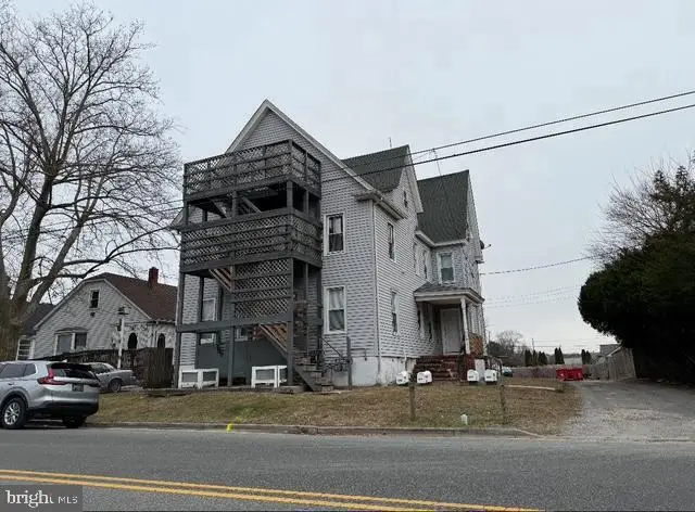 325 N Broad St, Carneys Point, NJ 08069 - #1