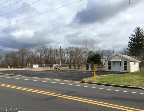 104 N Hook Rd, PENNSVILLE, NJ 08070