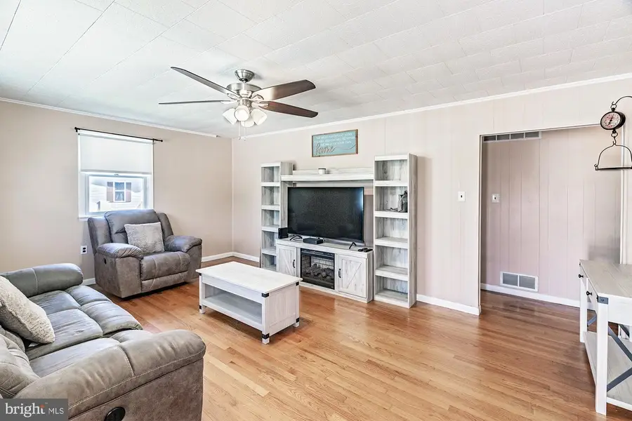 26 Oakdale Ln, Pennsville, NJ 08070 - #3