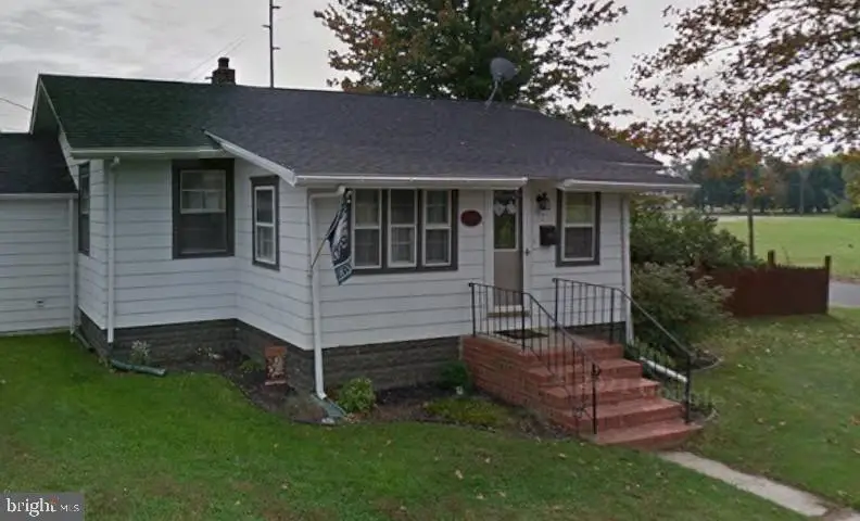 257 G St, Carneys Point, NJ 08069 - #1