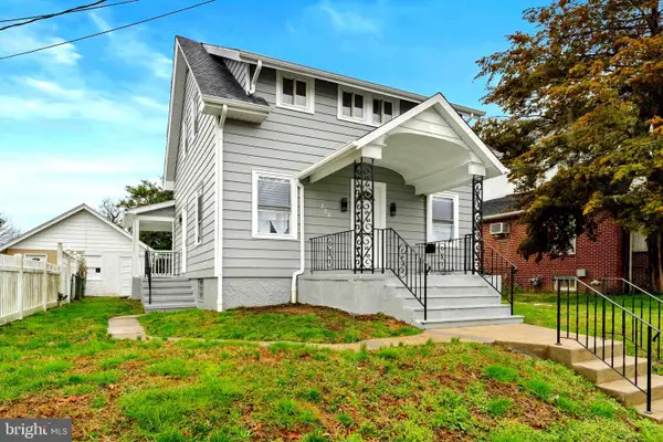 208 9th St, SALEM, NJ 08079