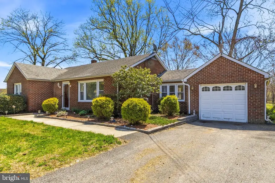 185 N Pennsville Auburn R, Carneys Point, NJ 08069 - #2