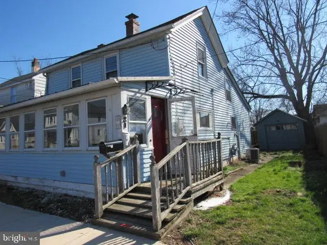 21 E Pittsfield St, Pennsville, NJ 08070 - #3