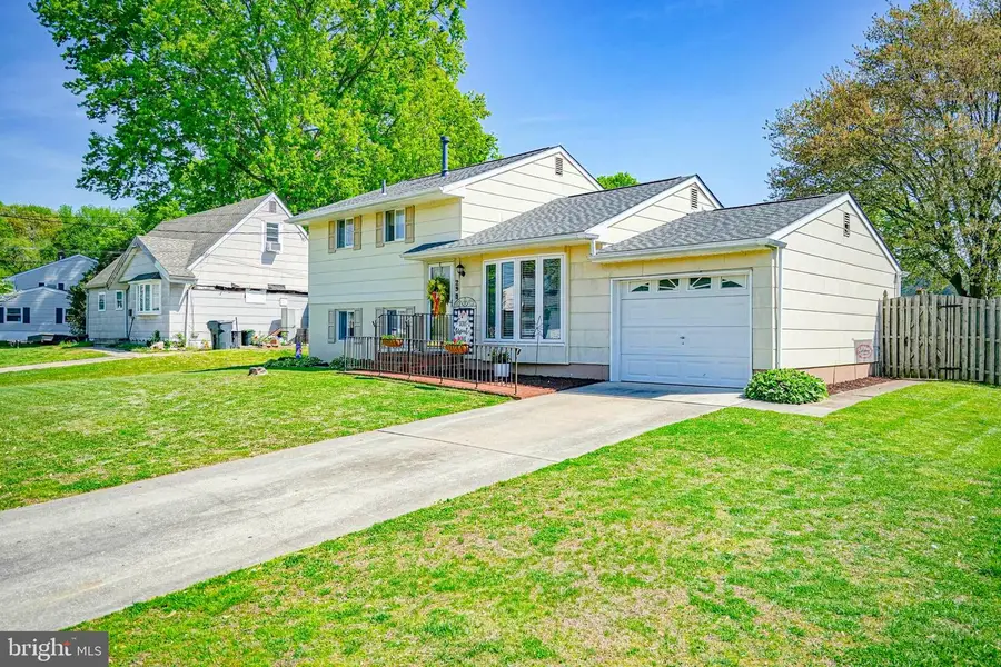 29 Barclay Dr, Pennsville, NJ 08070 - #3