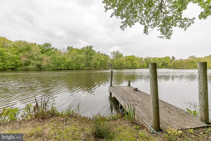 119 Lakeview Dr, Woodstown, NJ 08098 - #3