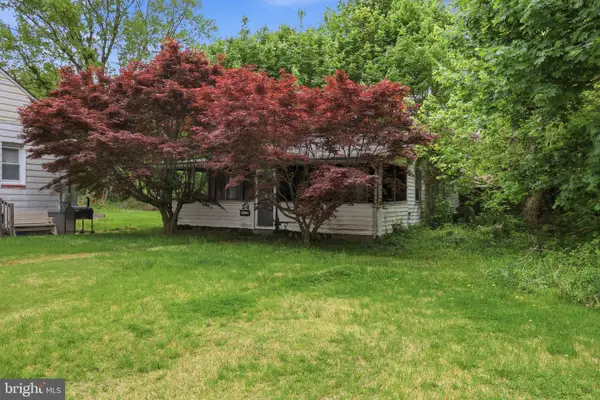 24 Elm St, SALEM, NJ 08079
