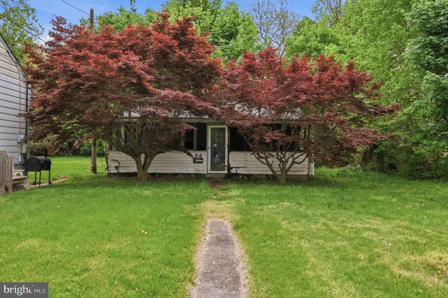 24 Elm St, Salem, NJ 08079 - #2
