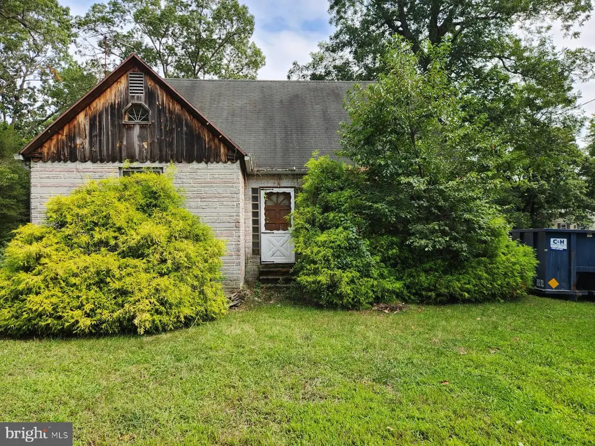 820 Lower Mill Rd, Pittsgrove, NJ 08318 - #1