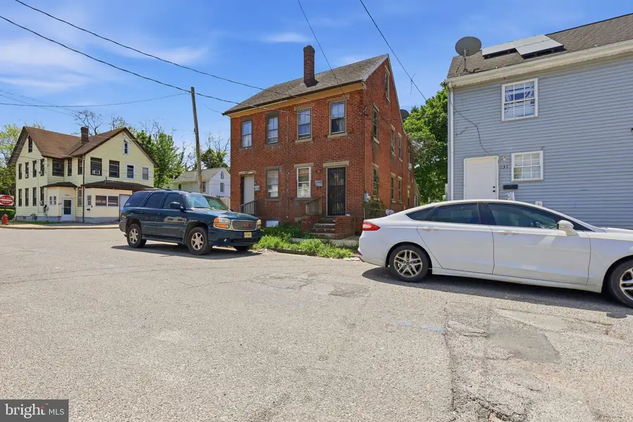 233 Sinnickson St, Salem, NJ 08079 - #2