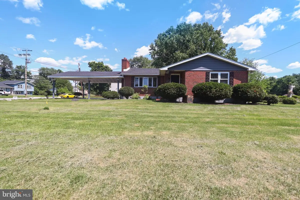 90 Yorke St, Salem, NJ 08079 - #1