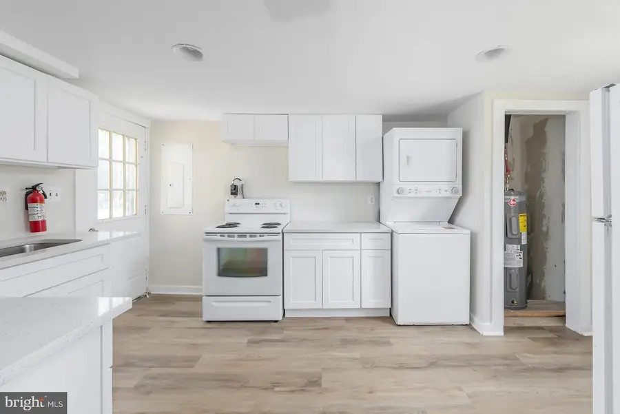 371 Bailey St, Woodstown, NJ 08098 - #3