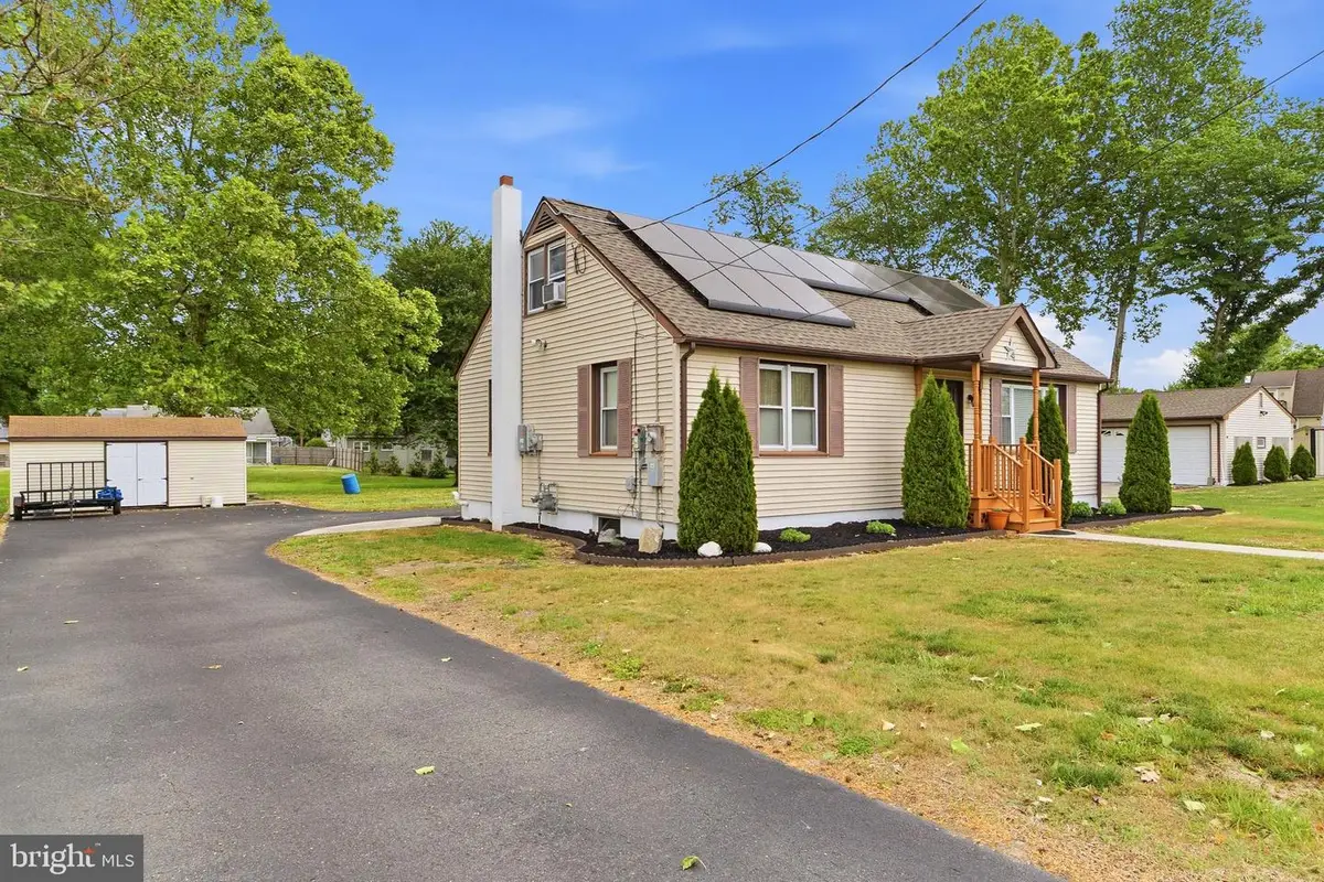 99 Grove St, Carneys Point, NJ 08069 - #1
