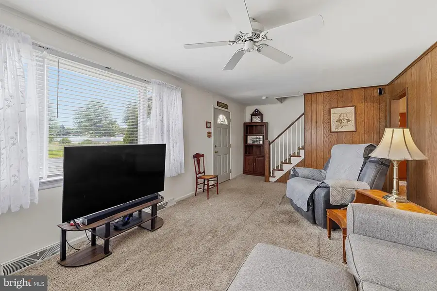99 Grove St, Carneys Point, NJ 08069 - #3