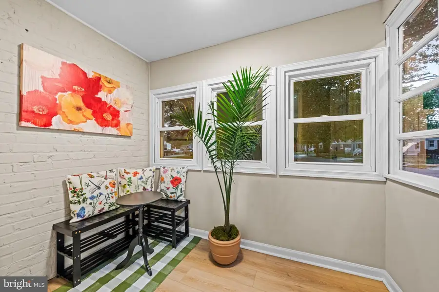 1 Dixie Dr, Penns Grove, NJ 08069 - #2