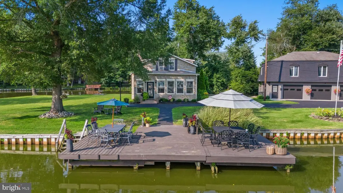 21 Alloway Woodstown, Alloway, NJ 08001 - #1