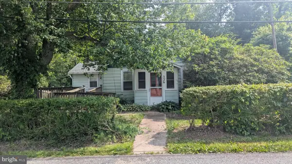 326 Fenwick Rd, PILESGROVE, NJ 08098