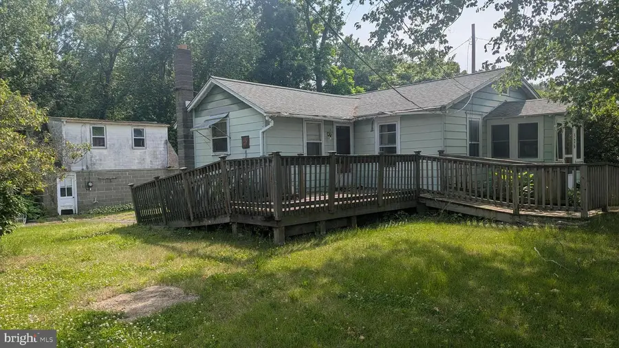 326 Fenwick Rd, Pilesgrove, NJ 08098 - #3