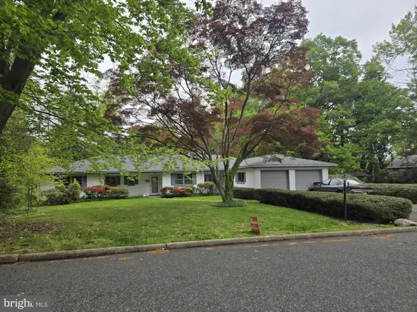 18 Chestnut Dr, WOODSTOWN, NJ 08098