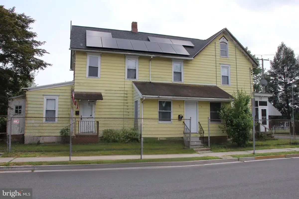 78 Walnut St, Salem, NJ 08079 - #1