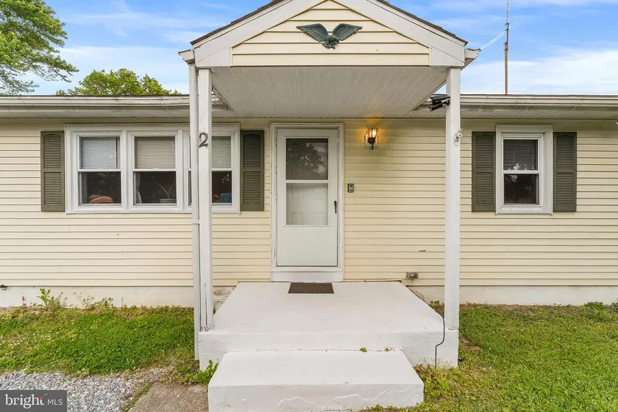 2 Stuart Dr, Salem, NJ 08079 - #3