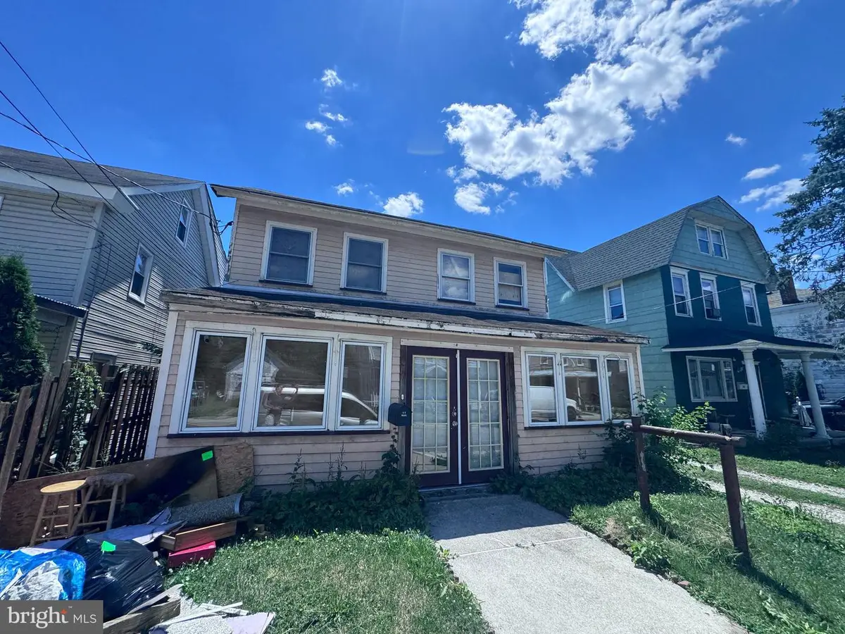 33 Main St, Pennsville, NJ 08070 - #1