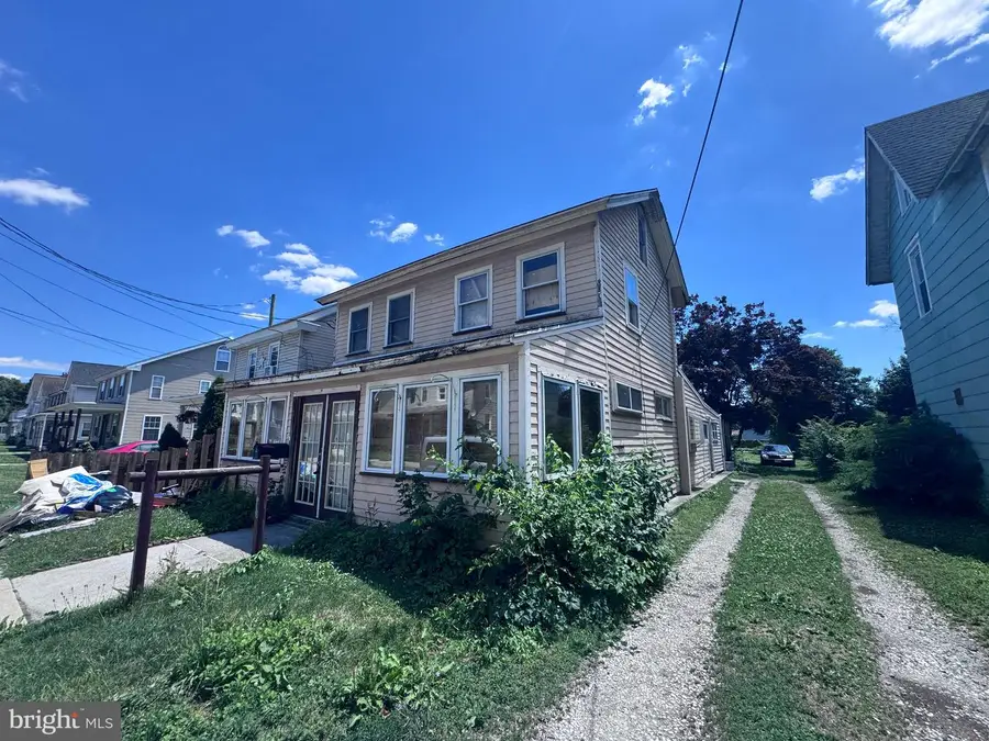 33 Main St, Pennsville, NJ 08070 - #2