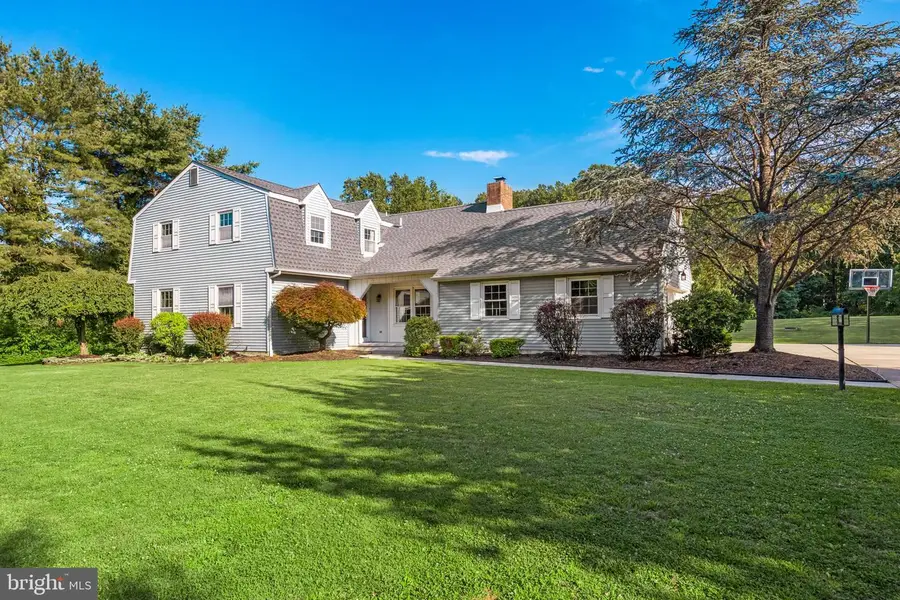 5 Buttonwood Dr, Pilesgrove, NJ 08098 - #2