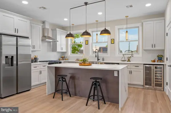 135 Michigan Rd, PENNSVILLE, NJ 08070