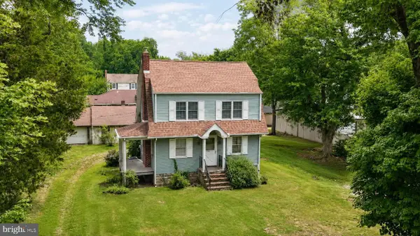 615 Hawks Bridge Road, CARNEYS POINT, NJ 08069