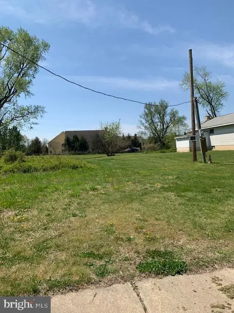 325 Bailey St, Woodstown, NJ 08098 - #2