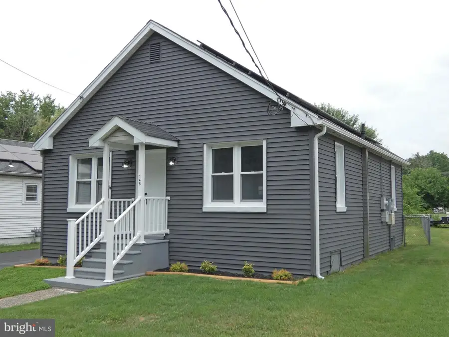 148 N Dolbow Ave, Penns Grove, NJ 08069 - #2
