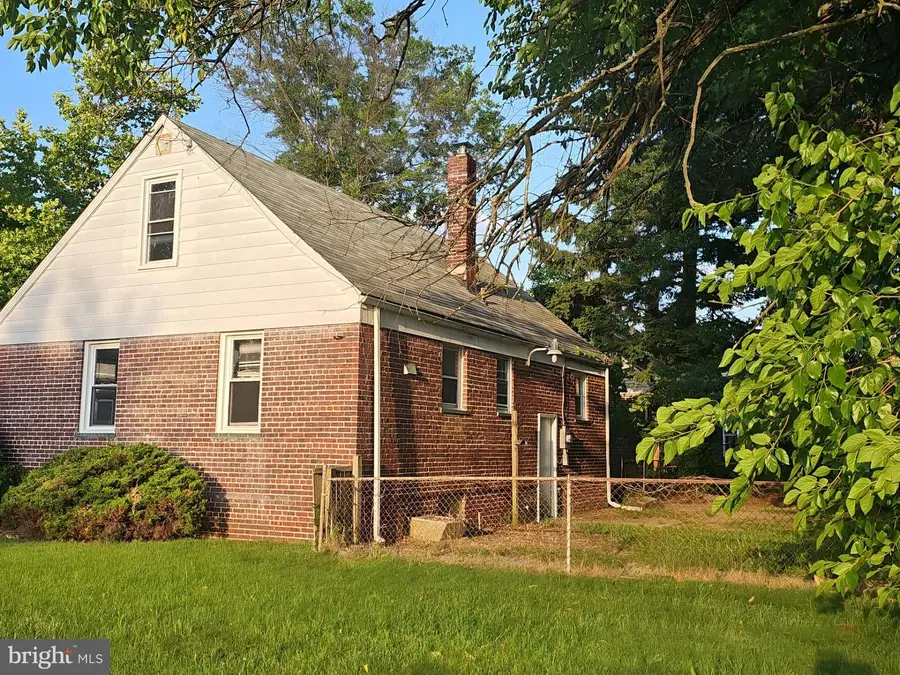 18 Regional Dr, Carneys Point, NJ 08069 - #2