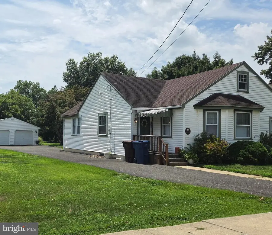 26 Church St, Woodstown, NJ 08098 - #2