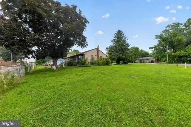 317 Gillette Ave, Pilesgrove, NJ 08098 - #2
